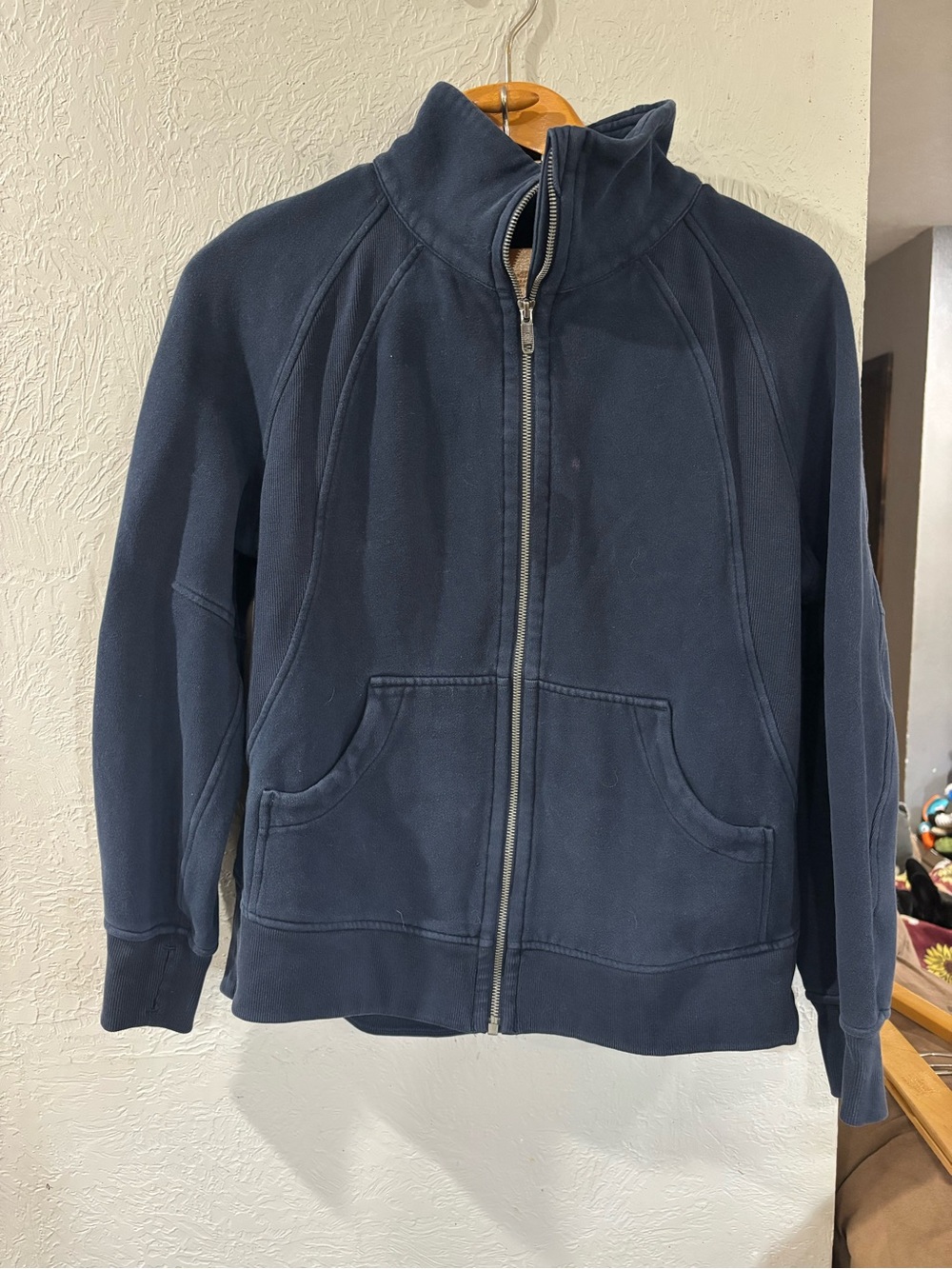Lululemon Scuba Oversized Funnel-Neck Full Zip *Long in True Navy size XS/S